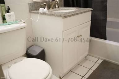 Main picture of 7 Carol Ave