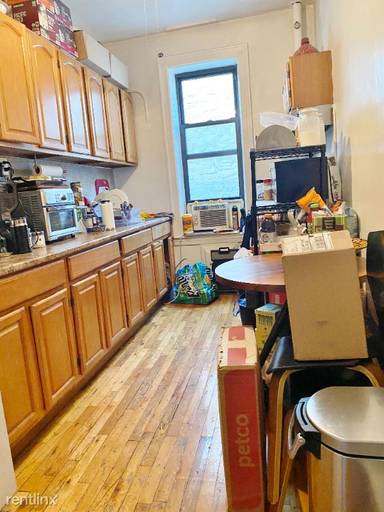 Main picture of 2819 42nd St