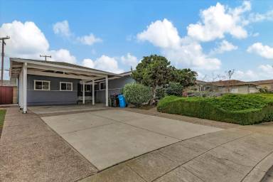 Main picture of 783 Cornell Dr