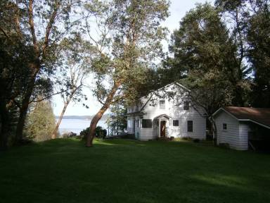 Main picture of 401 Sutherland Rd