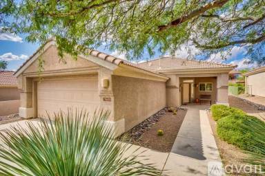 Main picture of 13655 N Gold Cholla Pl