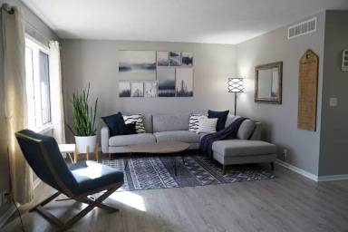 Main picture of 4001 N 21st St