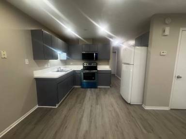 Main picture of 2820 Jackson Ave