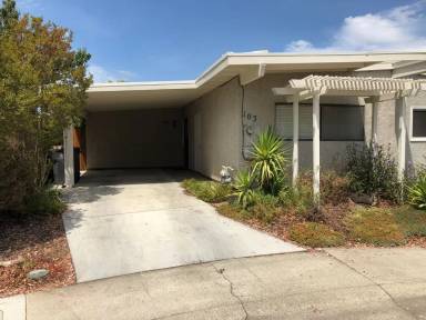 Main picture of 103 Luz Pl