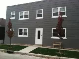 Main picture of 260 W Ardmore Pl
