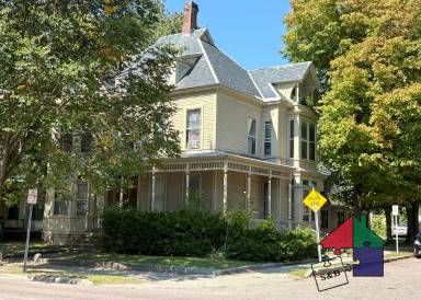 Main picture of 210 Pearl Street - 1E