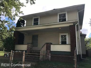 Main picture of 1114 8th St NW