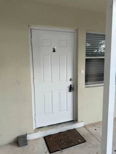 Main picture of 1176 W 32nd St