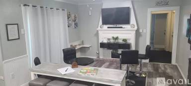 Main picture of 115 N Landry Dr