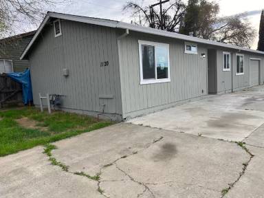 Main picture of 1120 Grand Ave