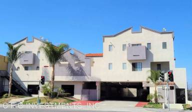 Main picture of 721 W La Palma Ave