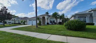Main picture of 1066 Crystal Creek Dr
