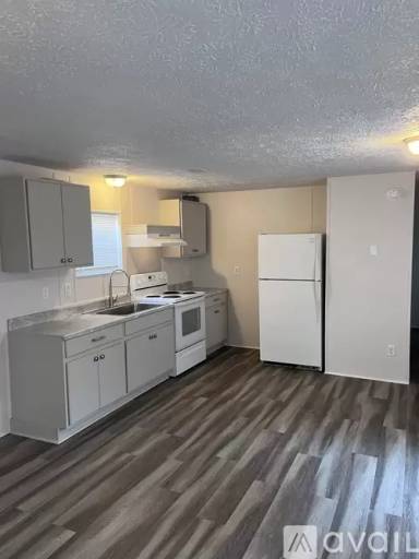 Main picture of 4111 Daisy Ln