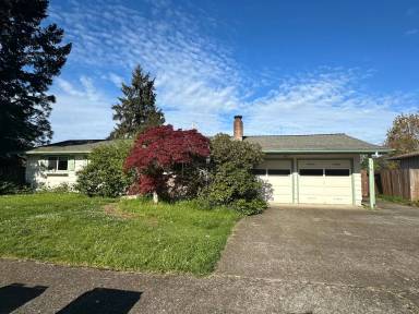 Main picture of 2214 NW Dixon St