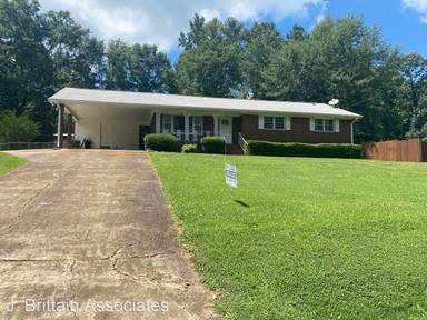 Main picture of 922 Boswell Dr
