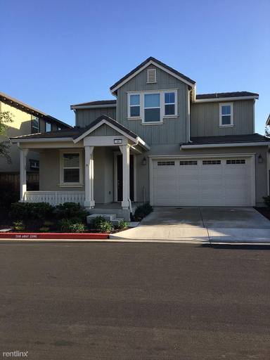 Main picture of 84 Baird Cir