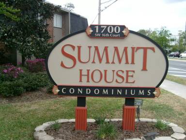 Main picture of Summit House Condo