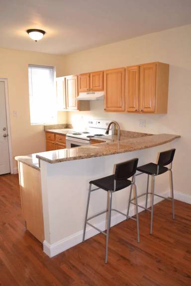 Main picture of 3116 Tasker St