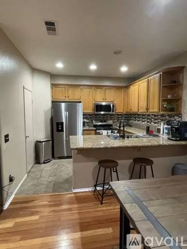 Main picture of 1009 Bayberry Ct