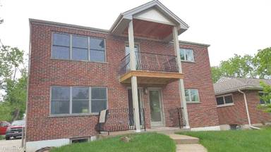 Main picture of 9013 Old Bonhomme Rd