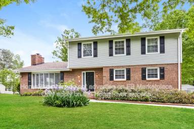 Main picture of 4246 Farlow Dr