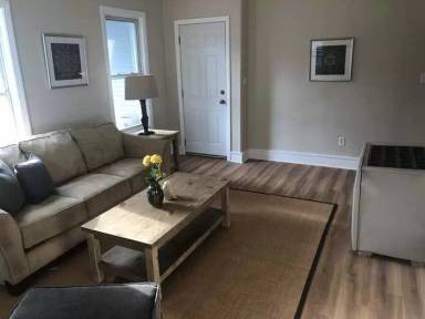 Main picture of 656 2nd St