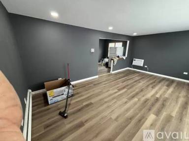 Main picture of 7305 S Kedzie Ave