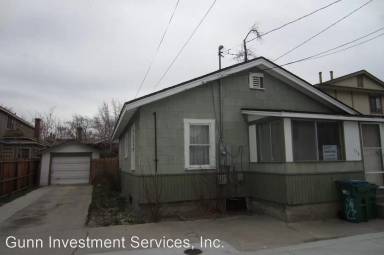 Main picture of 304 Roberts St