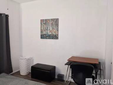 Main picture of 2507 W Slaughter Ln