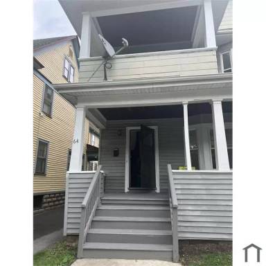 Main picture of 62 Quincy St