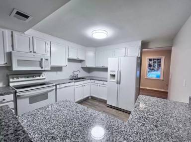 Main picture of 63 Charles Parish Dr