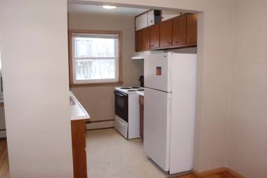 Main picture of 699 3rd St E