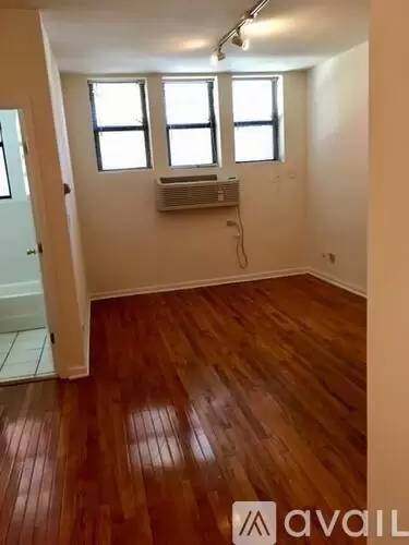 Main picture of Ann Lenore Apartments