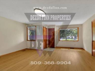 Main picture of 323 E Augusta Ave