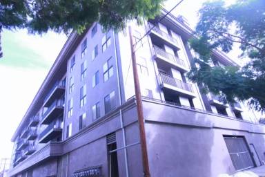 Main picture of 8811 Burton Way