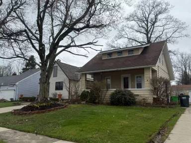 Main picture of 1612 Parker Dr