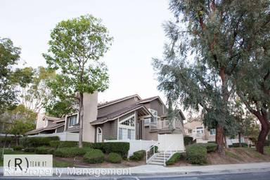 Main picture of 2623 S Quarry Ln