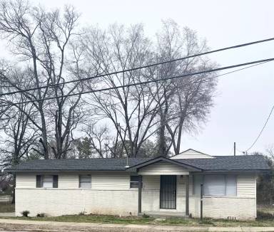Main picture of 7708 Rugby Ave
