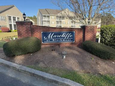 Main picture of 5822 Longwood Dr
