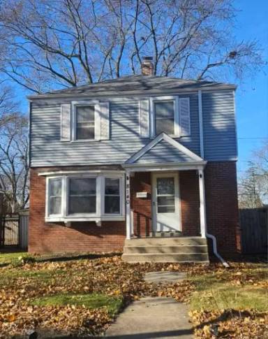 Main picture of 8140 Meadow Ln
