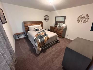 Main picture of 10223 Quaint Crk