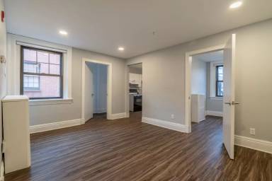 Main picture of 215 Humboldt Pkwy