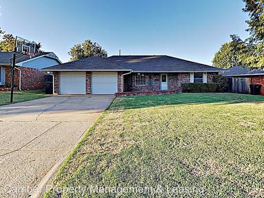 Main picture of 4817 NW 69th St