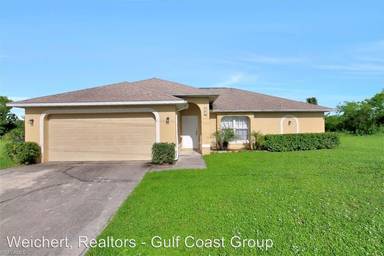 Main picture of 121 Cultural Park Blvd N