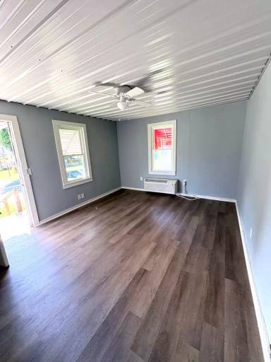 Main picture of 207 Frazier Ave