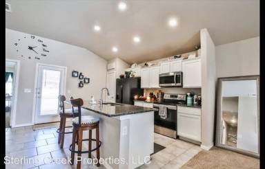 Main picture of 7522 104th St
