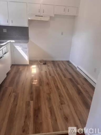 Main picture of 160 Spring St