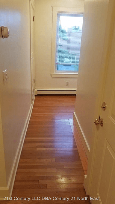 Main picture of 492 Central St
