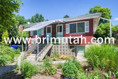 Main picture of 1523 S Lincoln St