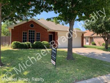 Main picture of 10517 Fossil Hill Dr